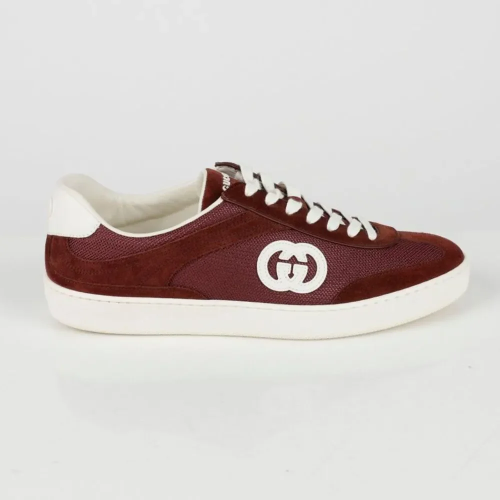 Size Sneakers